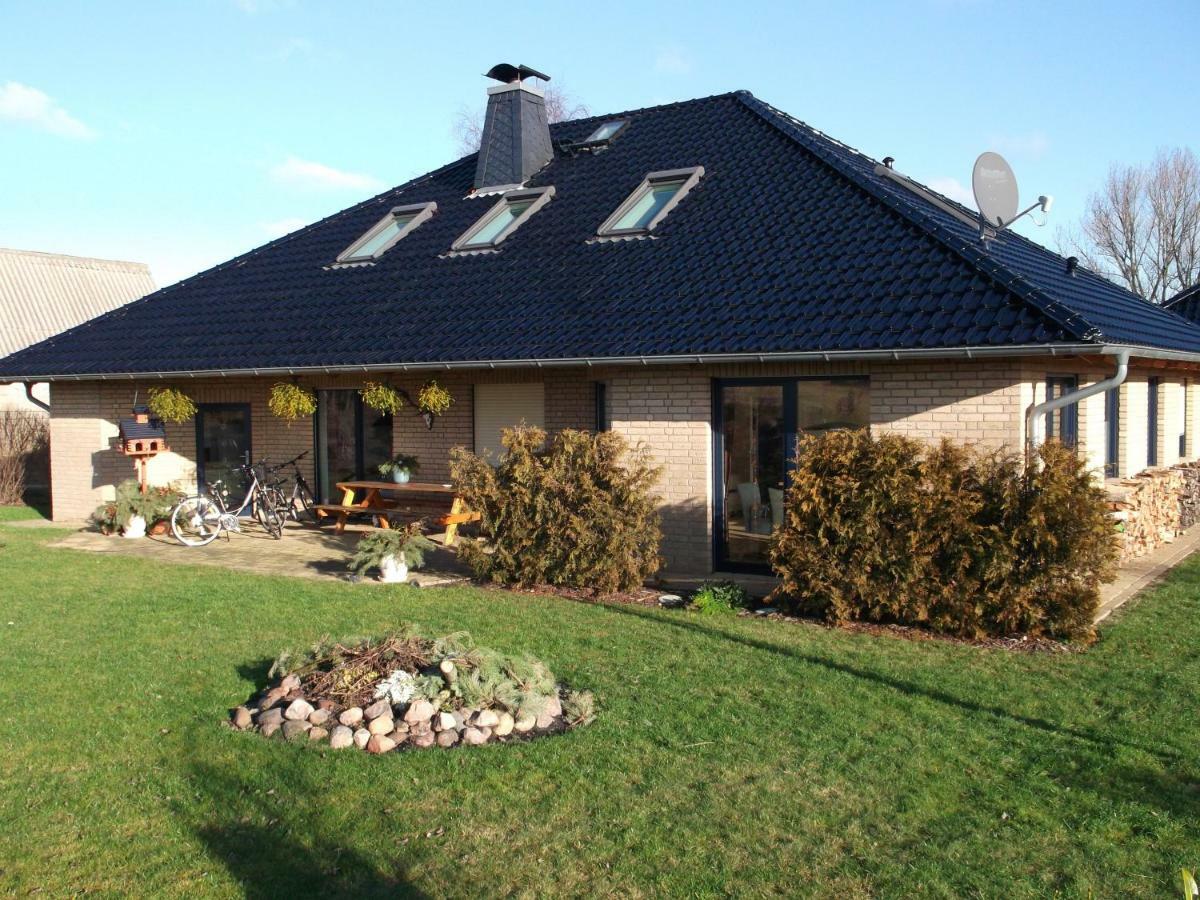 Ferienwohnung Kranichzug Kargow Ngoại thất bức ảnh